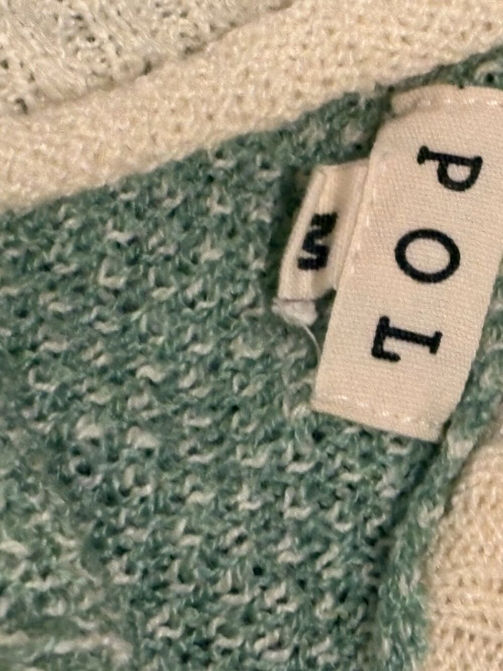 POL Oversized Medium Green and Cream colored short sleeve sweater - Picture 4 of 4
